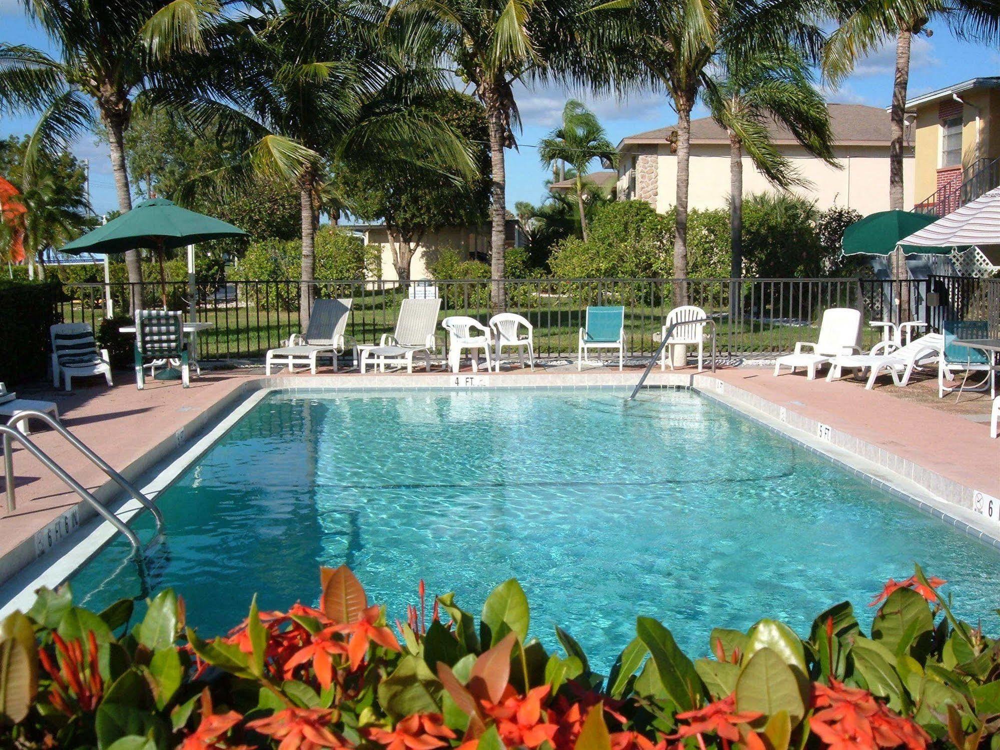 Hideaway Waterfront Resort Cape Coral Eksteriør bilde